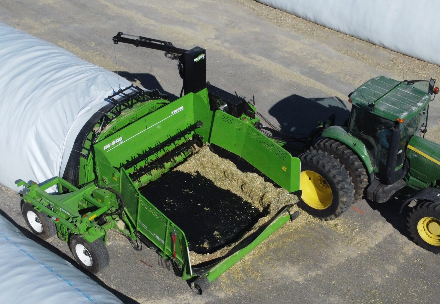 T9096 Tractor-Powered Table Ag-Bagger | Ag-Bag, Mayville, WI.